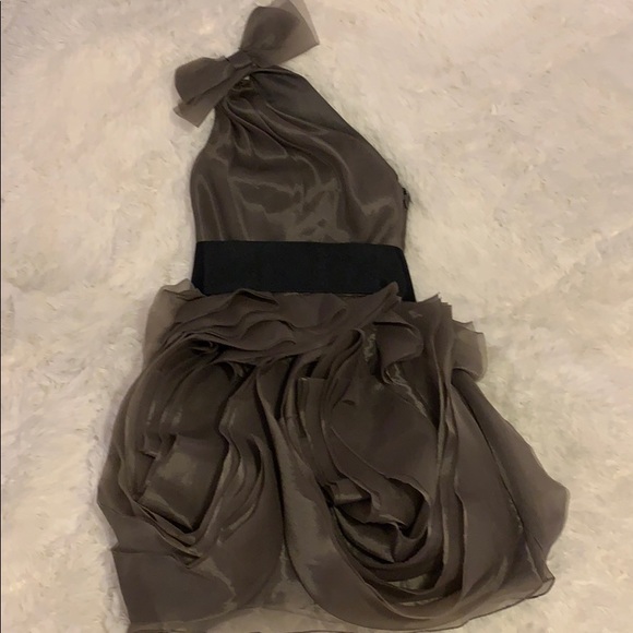 Vera Wang Dress - Picture 2 of 5